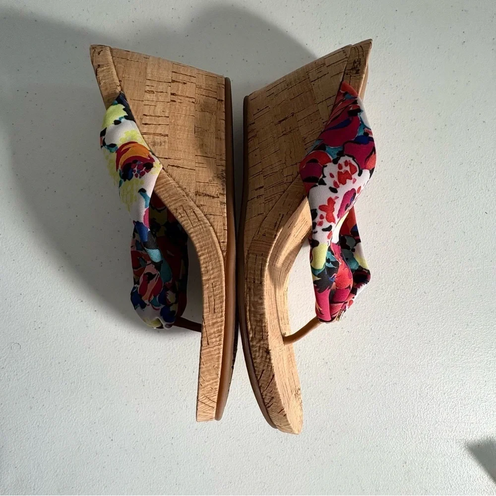 NWT Alex Marie Benita cork wedges maio multi color tropical floral print 8.5